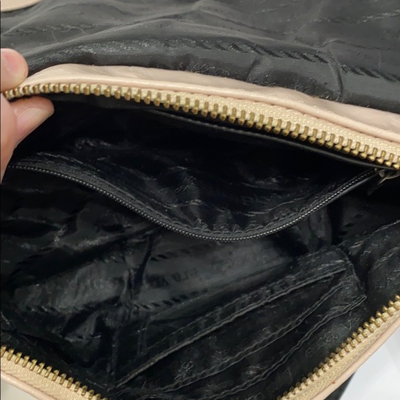 Simply Vera Vera Wang Crossbody Bag - Picture 8 of 8